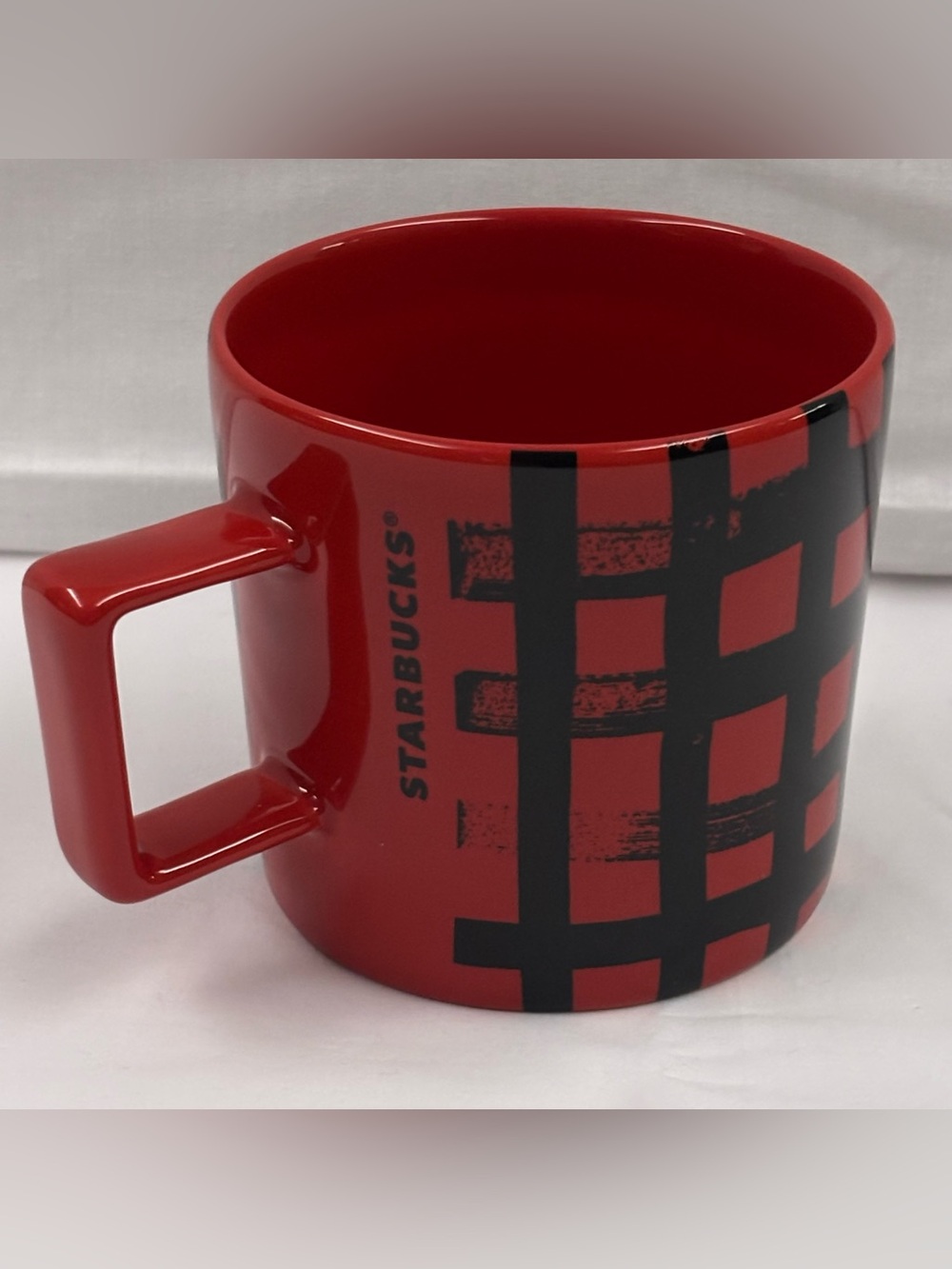 Starbucks 2016 Holiday Coffee Mug Cup Red Black Plaid Checkered 14oz